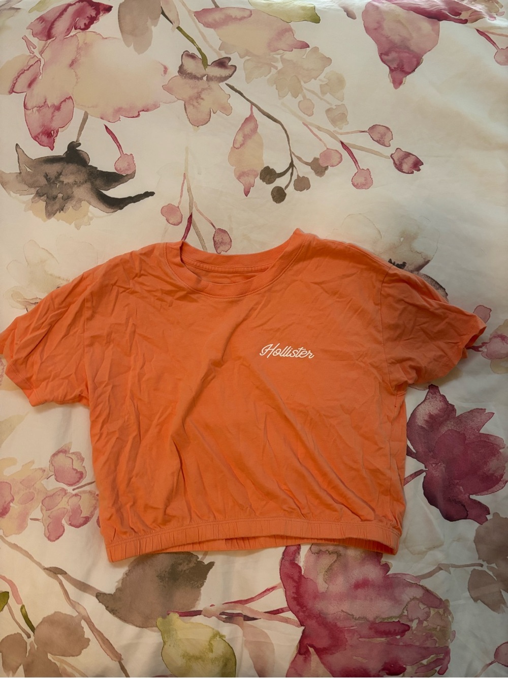 Hollister Coral Cropped Logo Tee